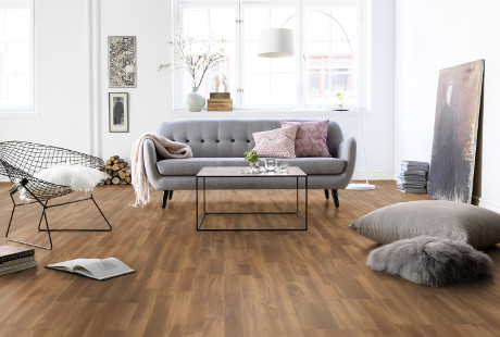 Da li je potrebno lakirati gotov parket (Tarkett parket)?